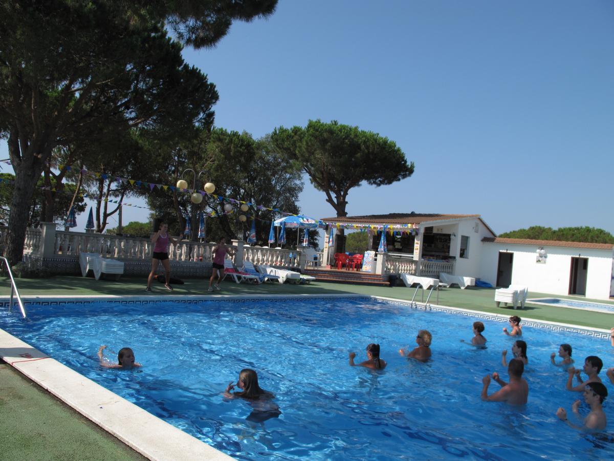 Camping Roca Grossa 칼레라 외부 사진